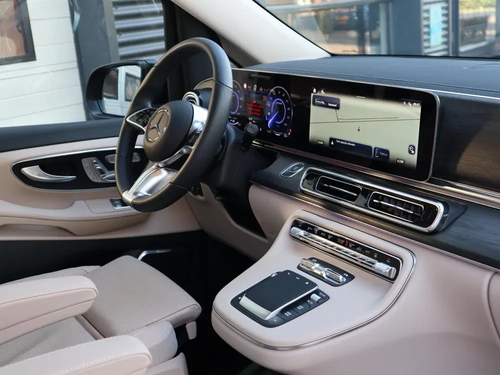 Mercedes-Benz EQV 300 90 kWh L2 Avantgarde uit 2025, foto 4