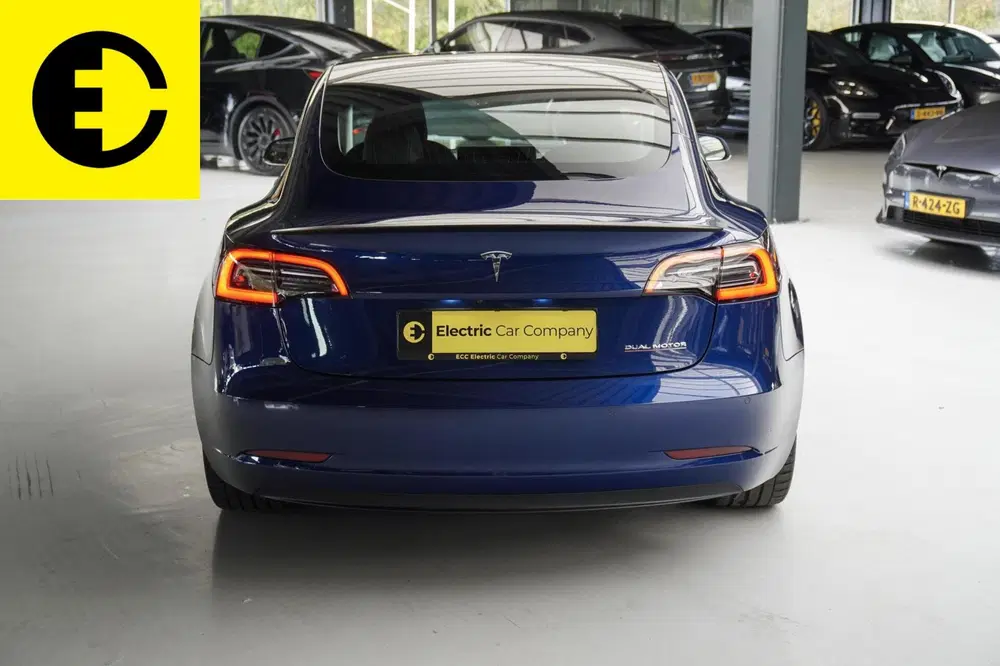 Tesla Model 3 Performance AWD 75 kWh uit 2019, foto 15