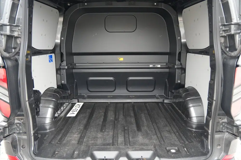 Ford Transit Custom 320 2.0 TDCI L1H1 Trend DC 136pk 6 Zits uit 2024, foto 11