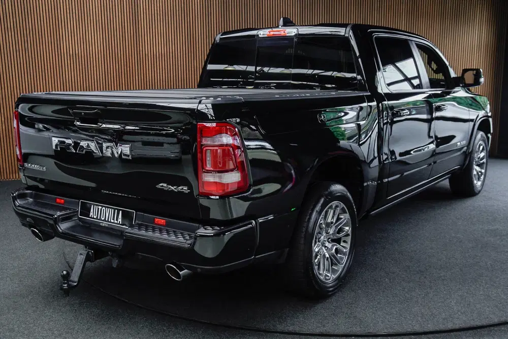 Dodge RAM 5.7 V8 4x4 Crew Cab Laramie Panodak Harman uit 2022, foto 5