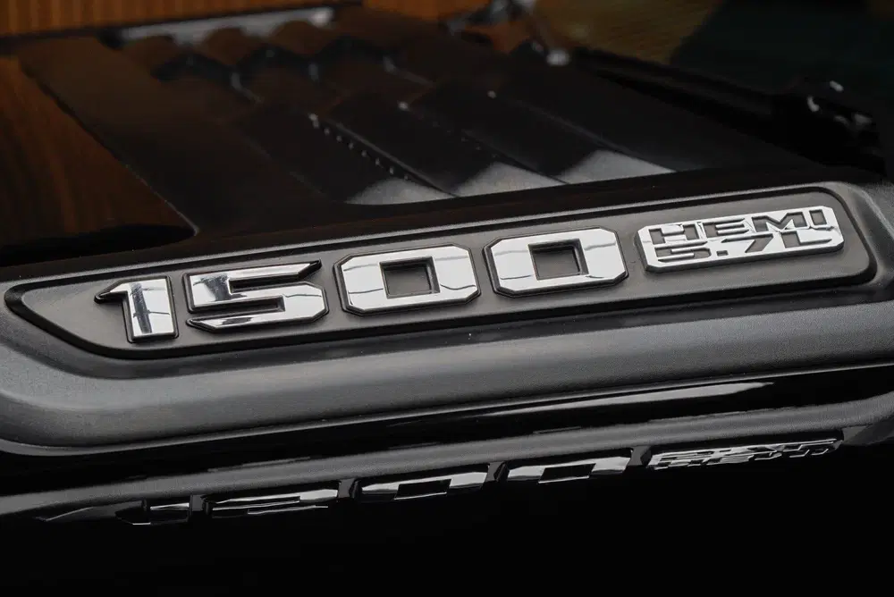 Dodge RAM 5.7 V8 4x4 Crew Cab Laramie Panodak Harman uit 2022, foto 9