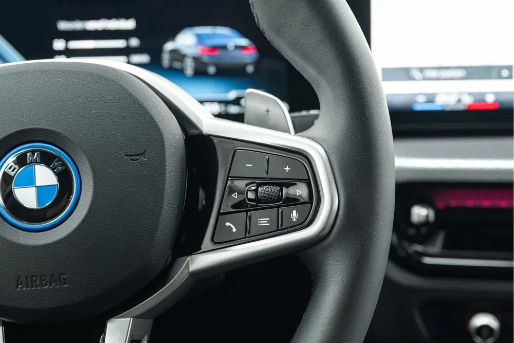 BMW 3-serie 330e M Sport Automaat uit 2026, foto 14
