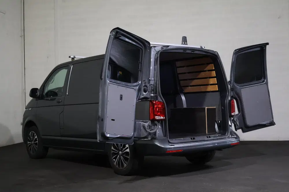 Volkswagen Transporter 2.0 TDI Bulli L1 H1 Automaat Leer Led uit 2020, foto 10