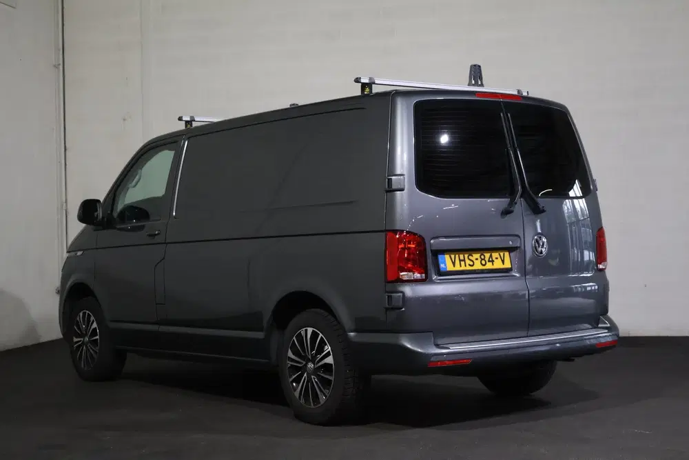 Volkswagen Transporter 2.0 TDI Bulli L1 H1 Automaat Leer Led uit 2020, foto 9