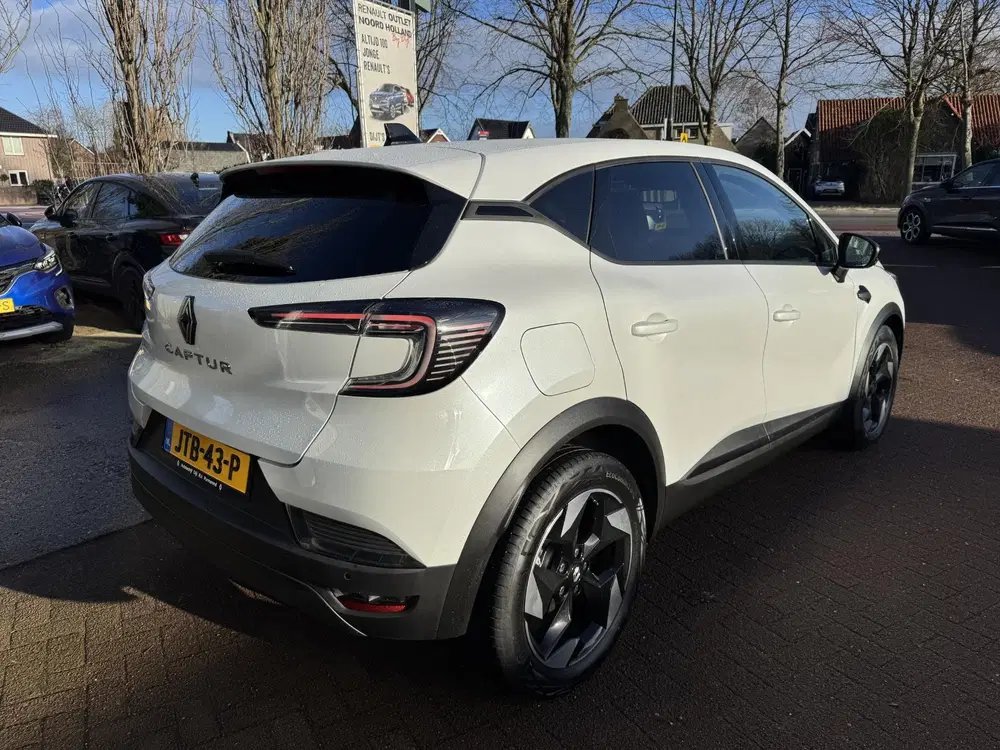 Renault Captur 1.3 mild hybrid 160 Techno+Pack Winter uit 2025, foto 5