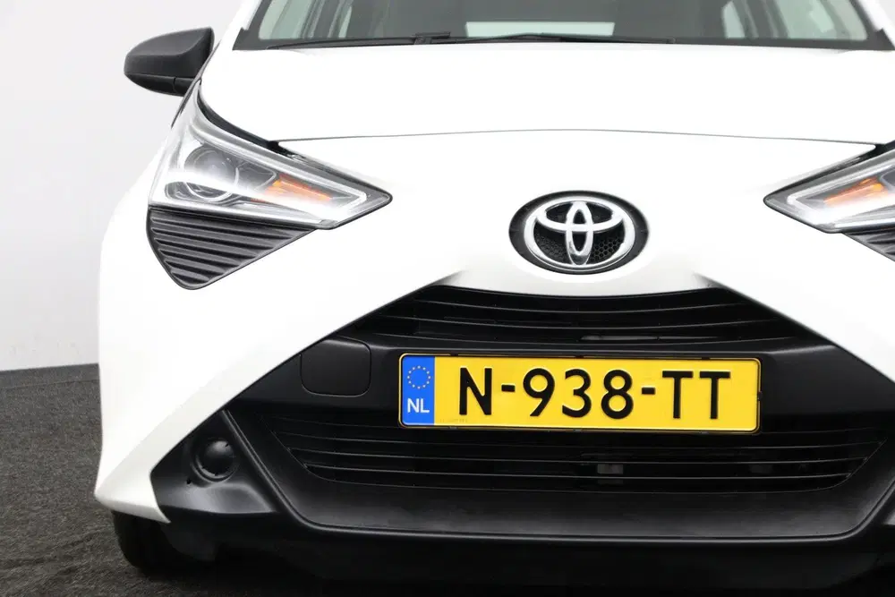 Toyota Aygo 1.0 VVT-i x-fun uit 2022, foto 10
