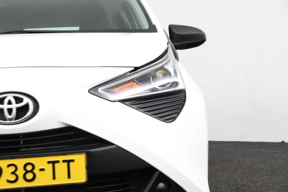 Toyota Aygo 1.0 VVT-i x-fun uit 2022, foto 11