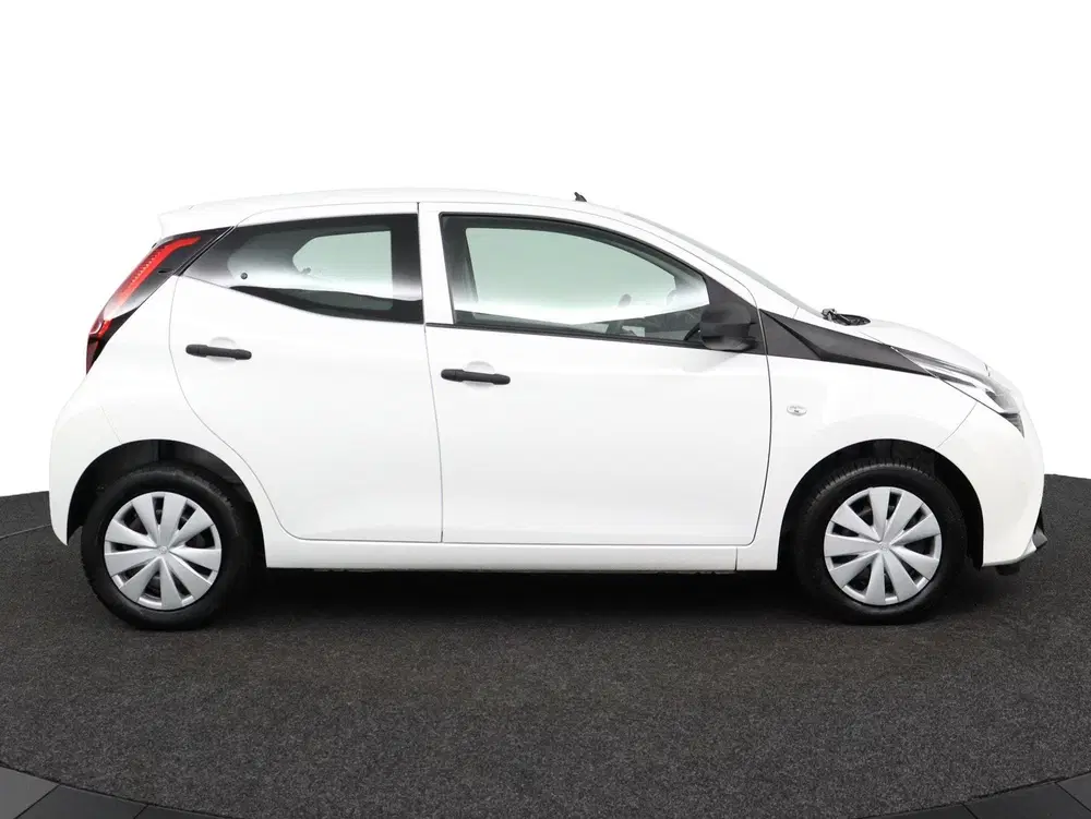 Toyota Aygo 1.0 VVT-i x-fun uit 2022, foto 4