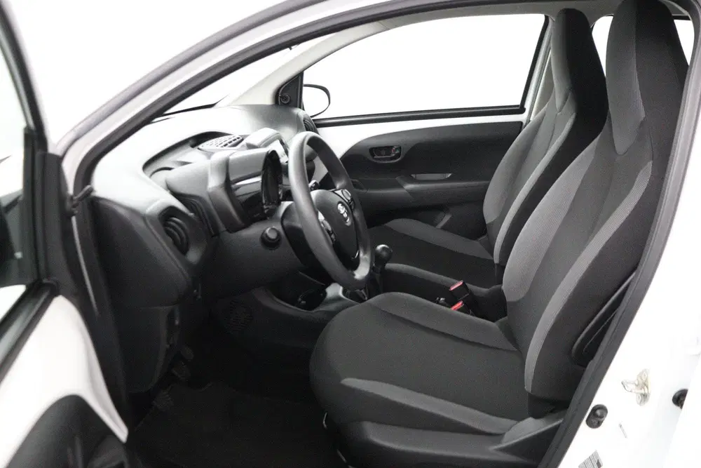 Toyota Aygo 1.0 VVT-i x-fun uit 2022, foto 9
