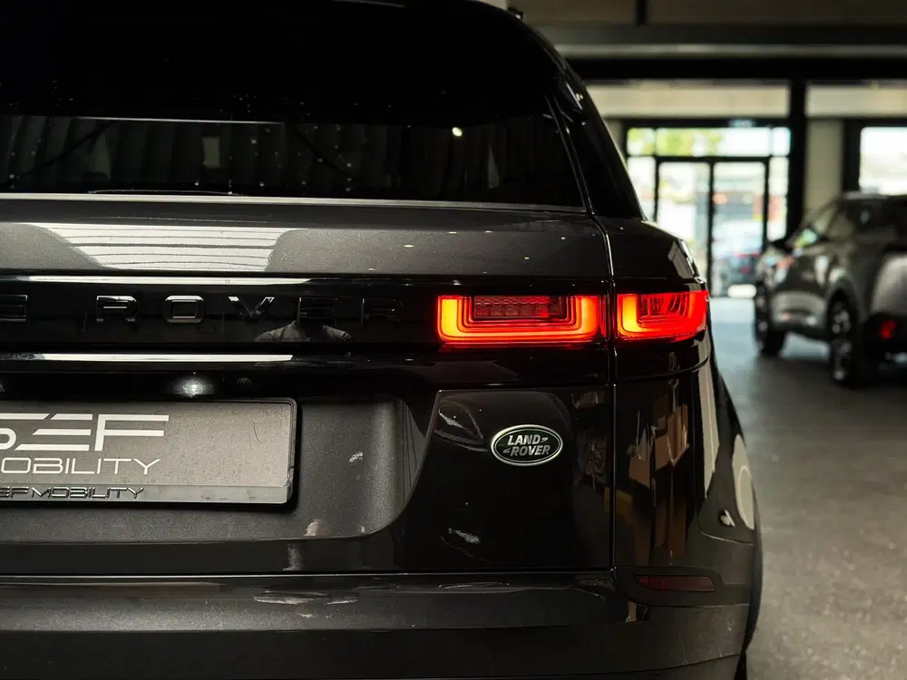 Land Rover Range Rover Velar 2.0 P400e S Pano uit 2022, foto 10