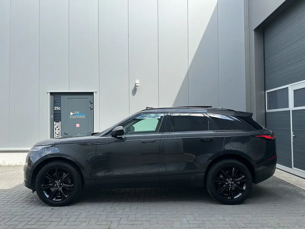 Land Rover Range Rover Velar 2.0 P400e S Pano uit 2022, foto 2