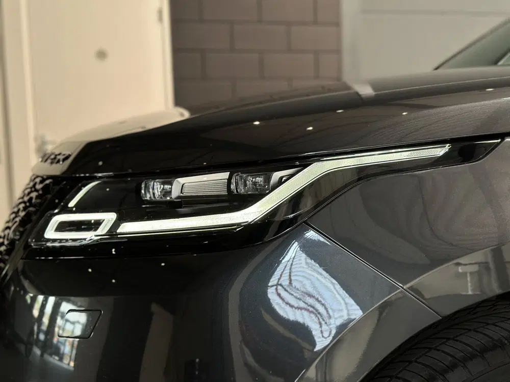Land Rover Range Rover Velar 2.0 P400e S Pano uit 2022, foto 9