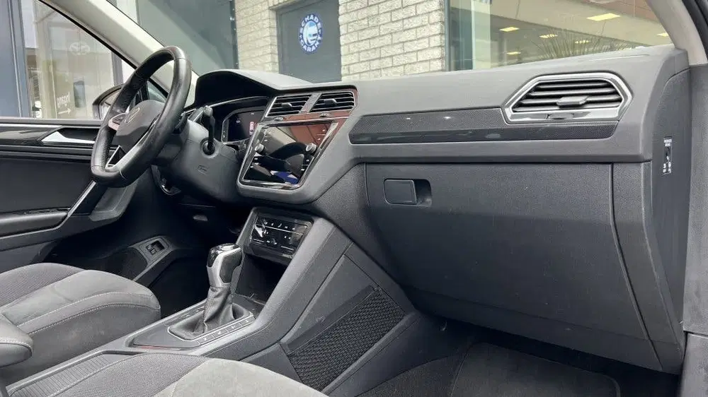 Volkswagen Tiguan 1.4 eHybrid Elegance uit 2023, foto 12
