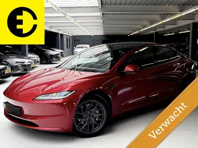 Tesla Model 3 RWD 60 kWh uit 2024