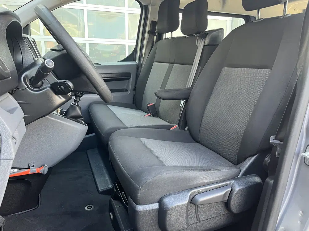 Opel Vivaro 1.5 CDTI L3H1 Dubbele schuifdeur 9-Persoon uit 2020, foto 7