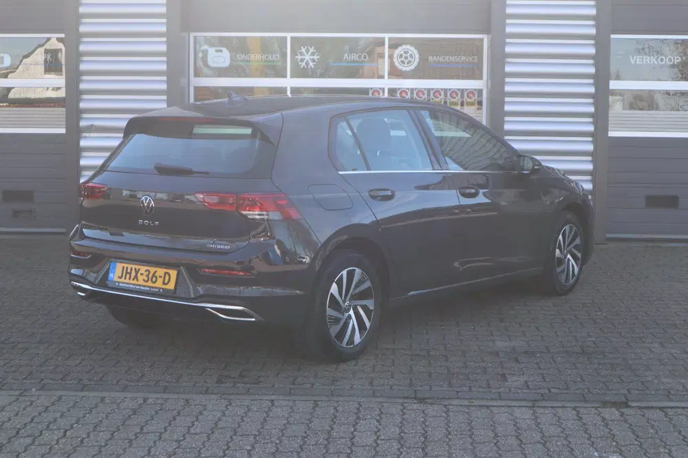 Volkswagen Golf Volkswagen GOLF 1.4 eHybrid uit 2023, foto 6