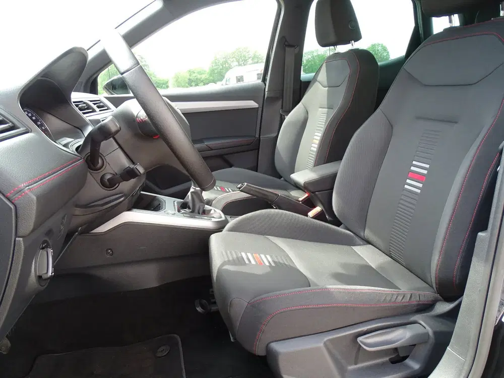 SEAT Arona 1.0 TSI FR Business Intense uit 2020, foto 7