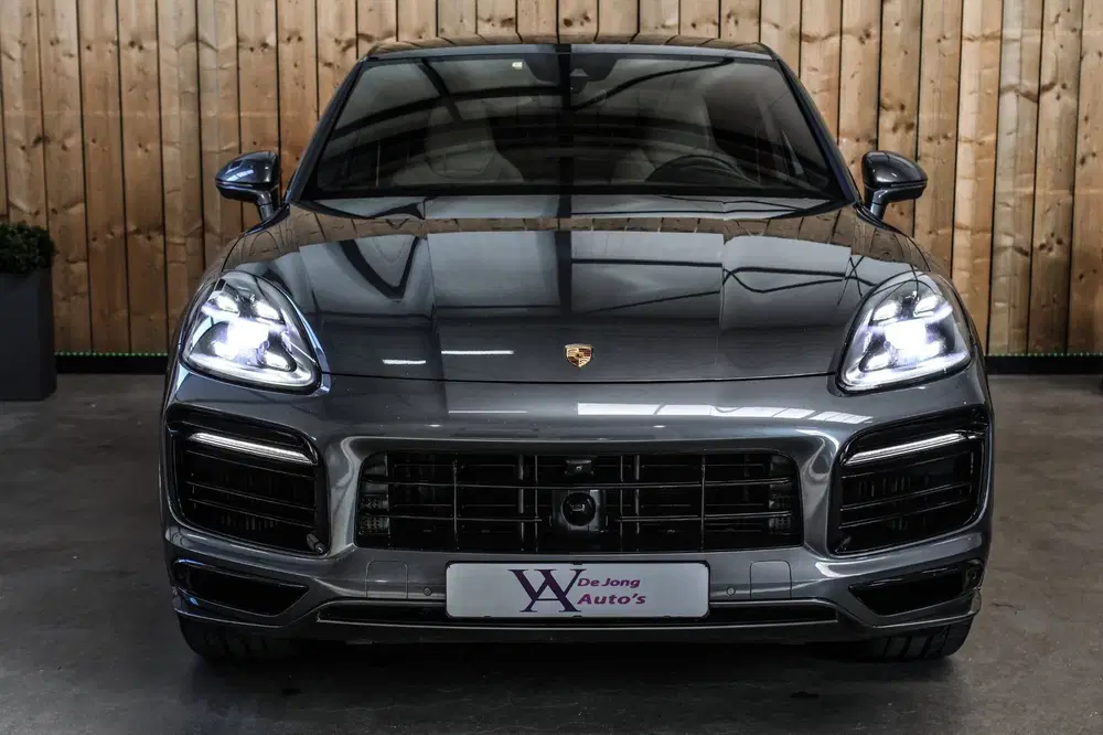 Porsche Cayenne Cayenne Coupé 3.0 E-Hybrid *Pano*Sport Des uit 2021, foto 7