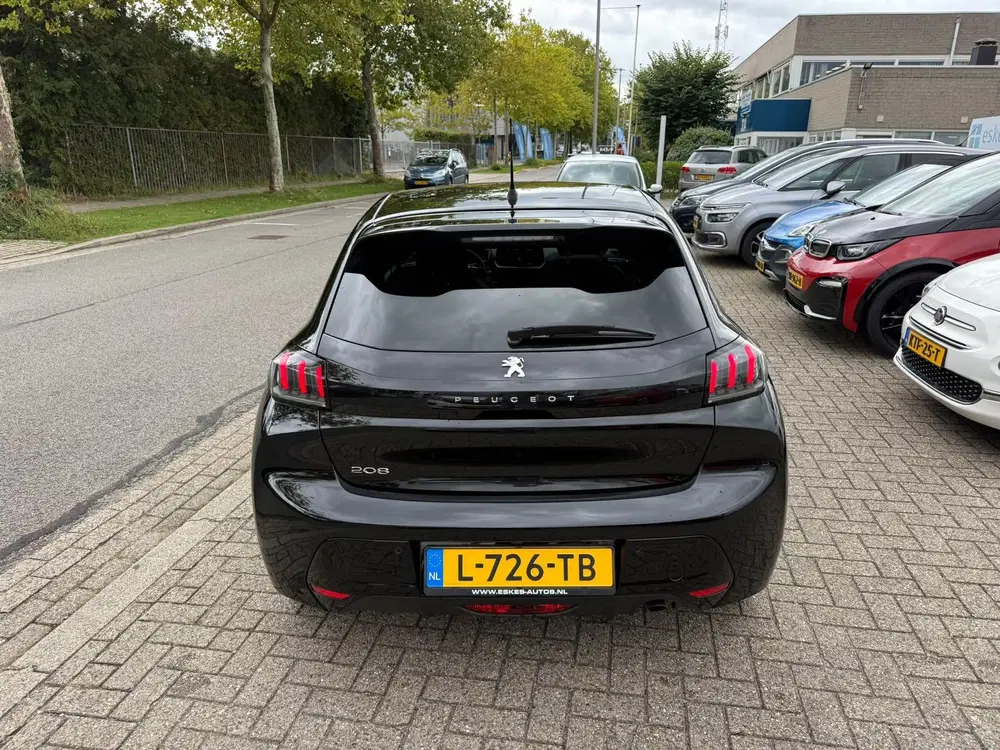 Peugeot 208 1.2 PureTech Allure 100PK Automaat uit 2020, foto 6