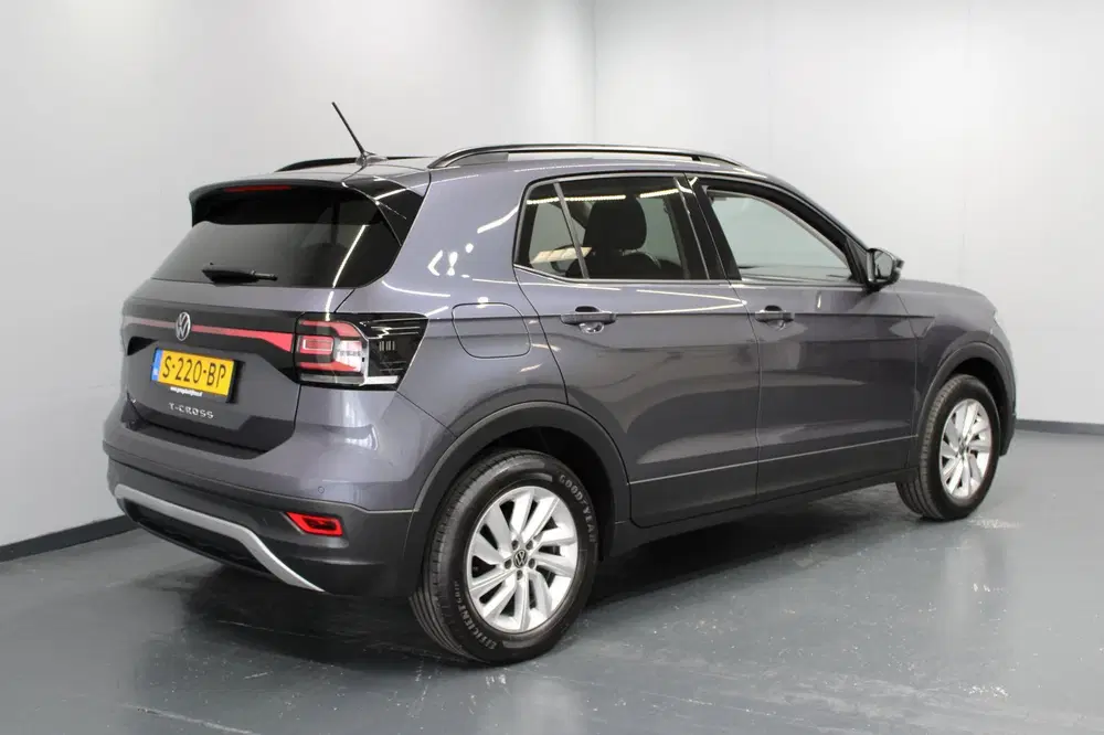 Volkswagen T-Cross 1.0 TSI Life uit 2023, foto 6