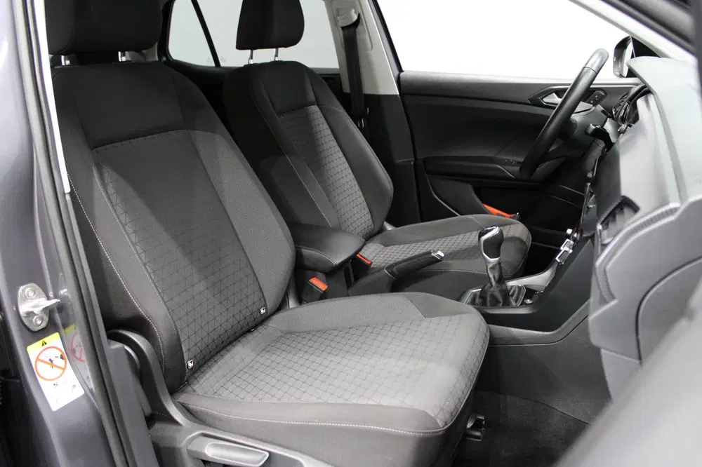 Volkswagen T-Cross 1.0 TSI Life uit 2023, foto 7