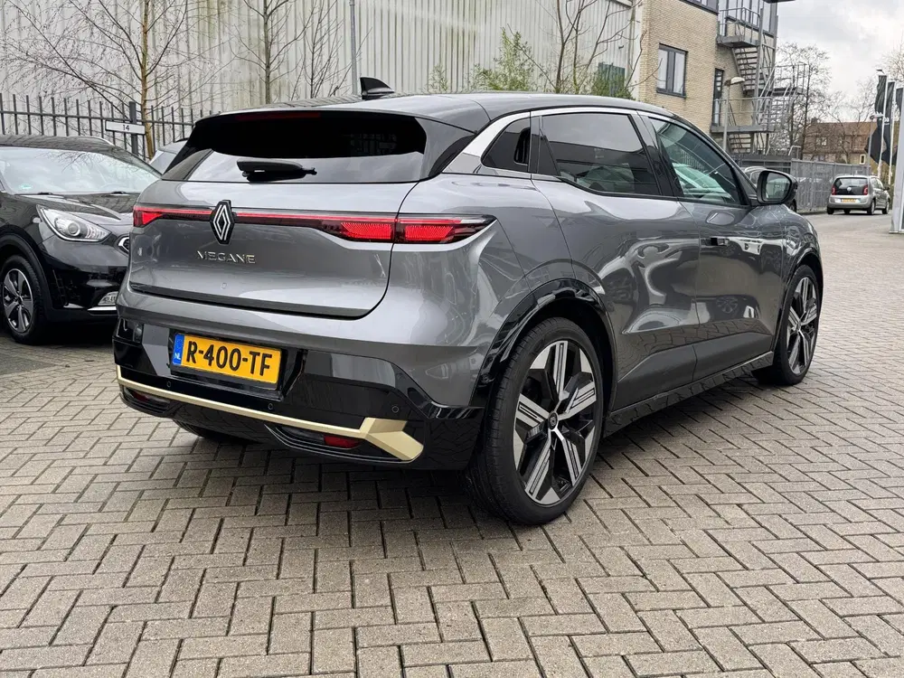 Renault Megane E-Tech EV60 Optimum Charge Iconic uit 2022, foto 3