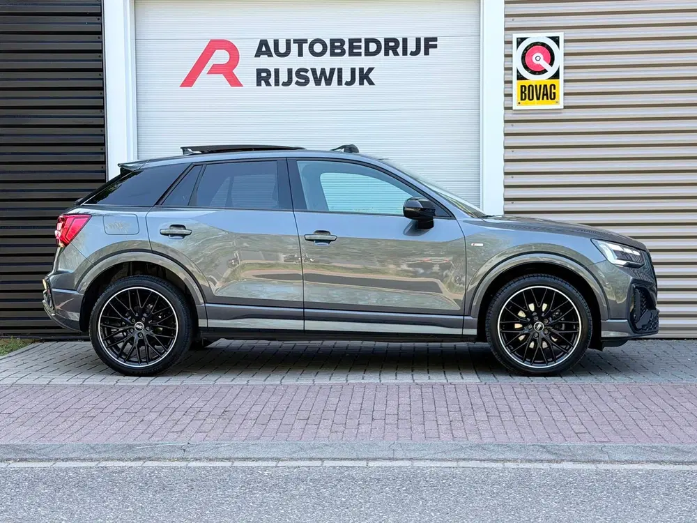 Audi Q2 35 TFSI S Edition Pano uit 2023, foto 5