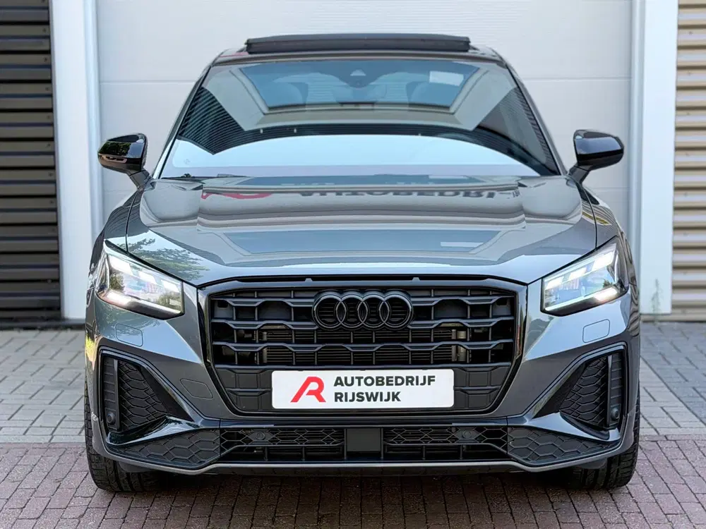 Audi Q2 35 TFSI S Edition Pano uit 2023, foto 7