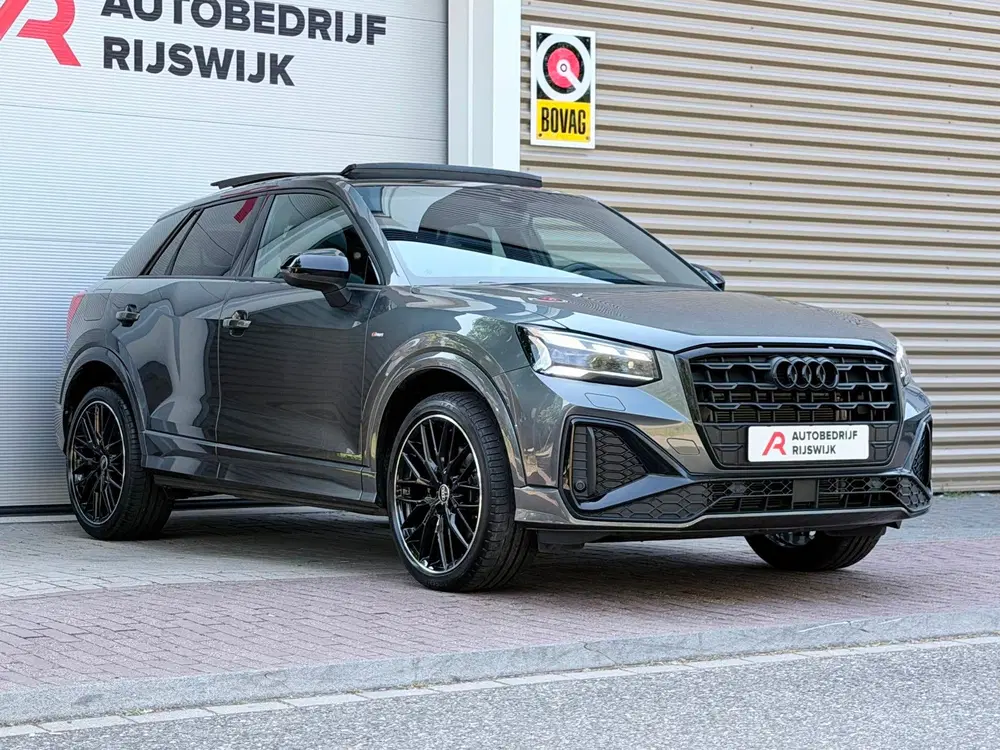 Audi Q2 35 TFSI S Edition Pano uit 2023, foto 9