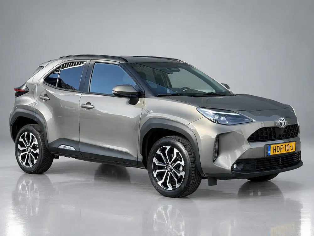 Toyota Yaris Cross 1.5 Hybrid 115 First Edition uit 2025, foto 13