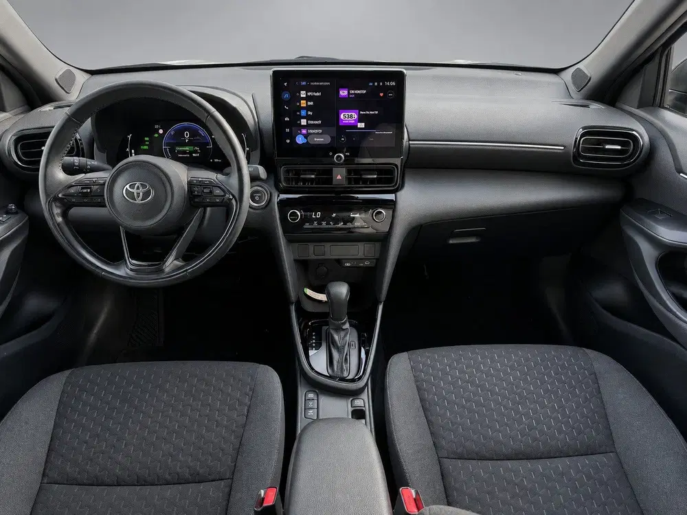 Toyota Yaris Cross 1.5 Hybrid 115 First Edition uit 2025, foto 3
