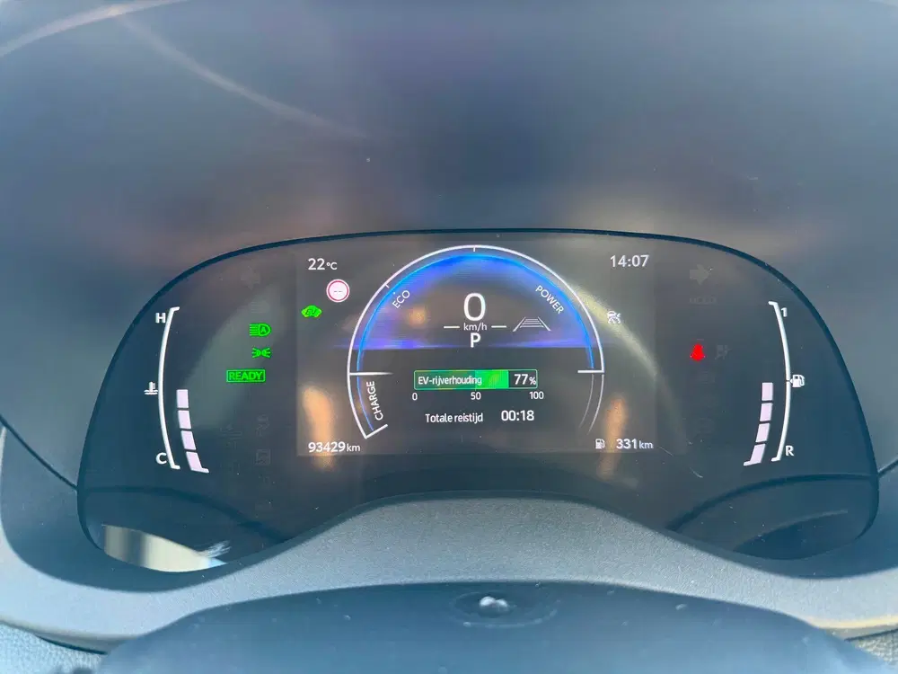 Toyota Yaris Cross 1.5 Hybrid 115 First Edition uit 2025, foto 5