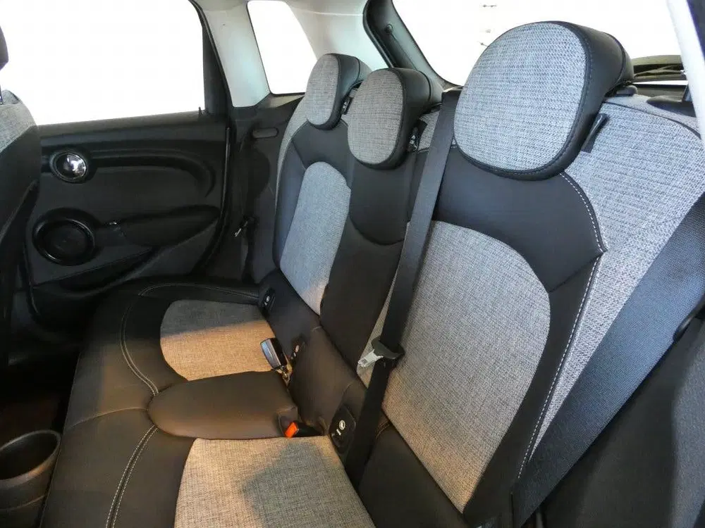 Mini Cooper 1.5 Cooper Chili 5 drs Automaat LED Clima uit 2021, foto 11