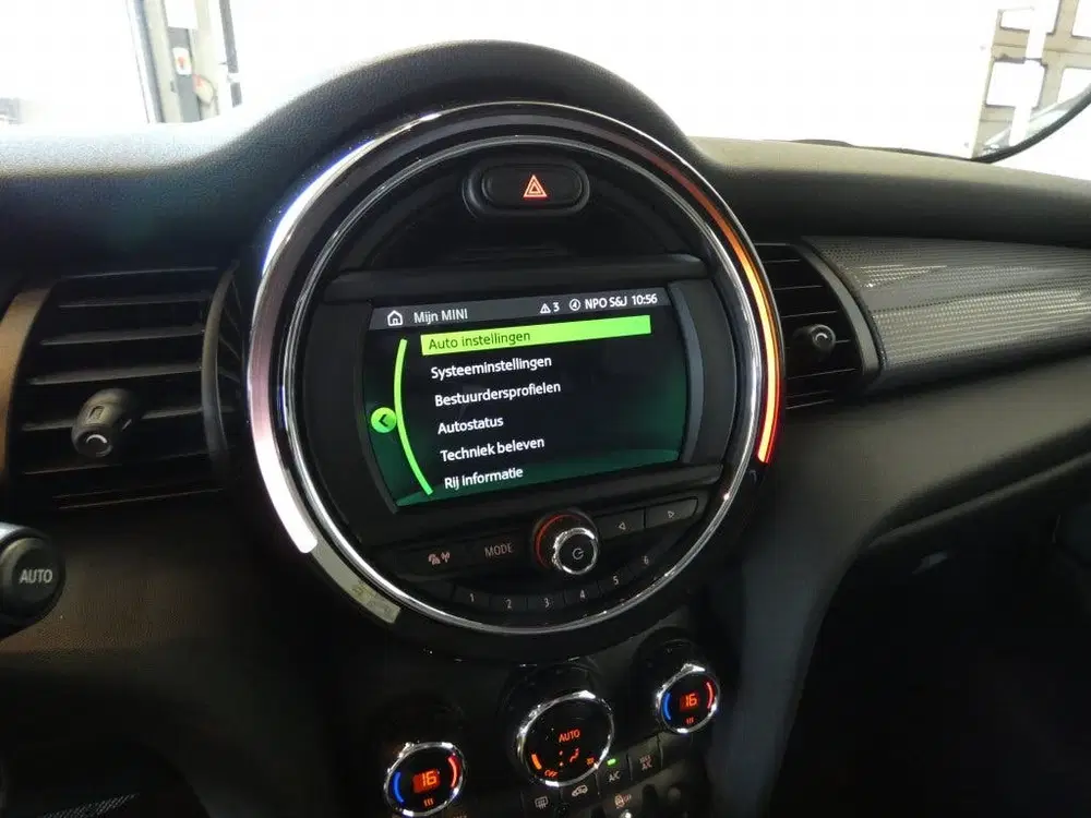 Mini Cooper 1.5 Cooper Chili 5 drs Automaat LED Clima uit 2021, foto 12