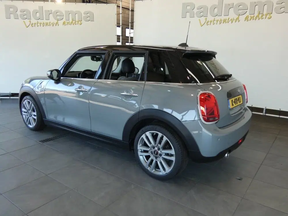 Mini Cooper 1.5 Cooper Chili 5 drs Automaat LED Clima uit 2021, foto 4