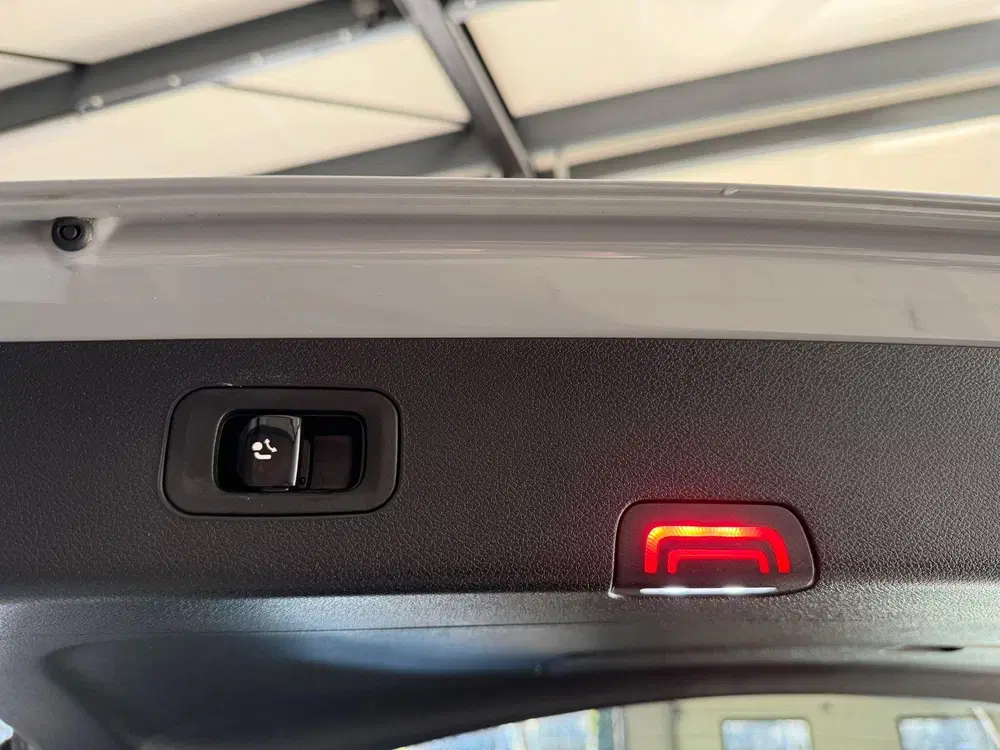 Mercedes-Benz E-Klasse 450 4MATIC AMG Line 21" HUD-Pa uit 2024, foto 14
