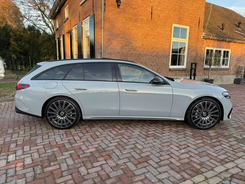 Mercedes-Benz E-Klasse 450 4MATIC AMG Line 21" HUD-Pa uit 2024, foto 6