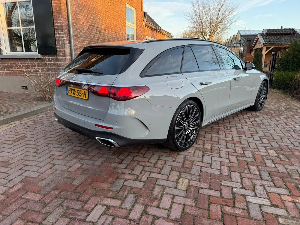 Mercedes-Benz E-Klasse 450 4MATIC AMG Line 21" HUD-Pa uit 2024, foto 8