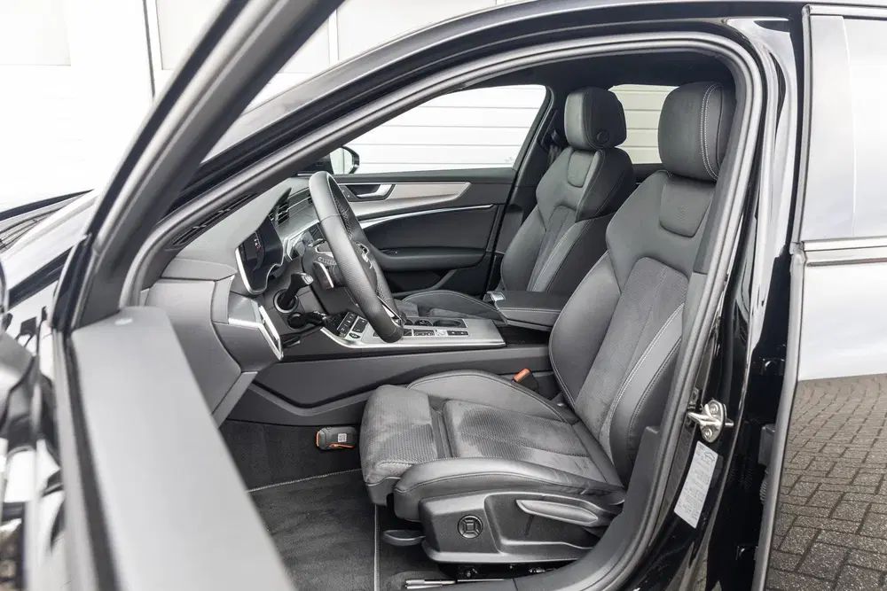 Audi A6 55 TFSIe 367pk quattro S edition Competiti uit 2022, foto 4