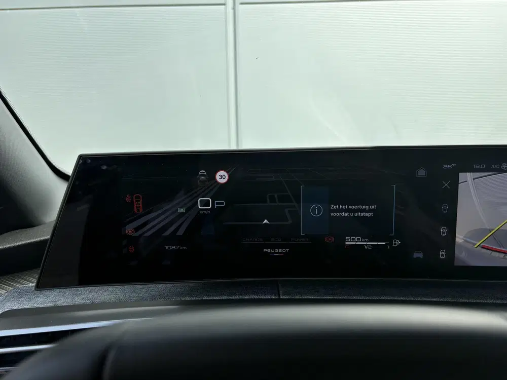 Peugeot 3008 1.2 Hybrid 145 Allure uit 2026, foto 11