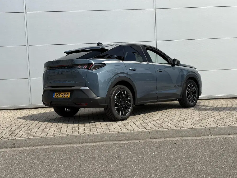 Peugeot 3008 1.2 Hybrid 145 Allure uit 2026, foto 6
