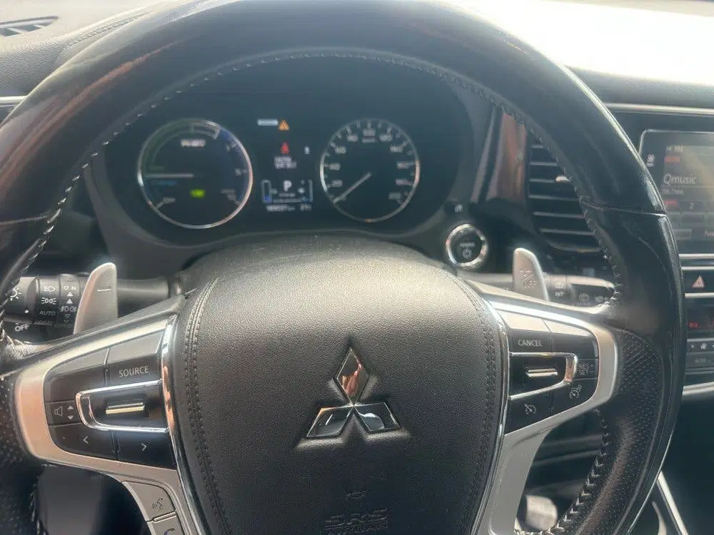 Mitsubishi Outlander 2.4 PHEV PURE+afn trekhaak orig ned aut uit 2019, foto 13