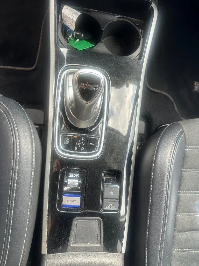 Mitsubishi Outlander 2.4 PHEV PURE+afn trekhaak orig ned aut uit 2019, foto 14