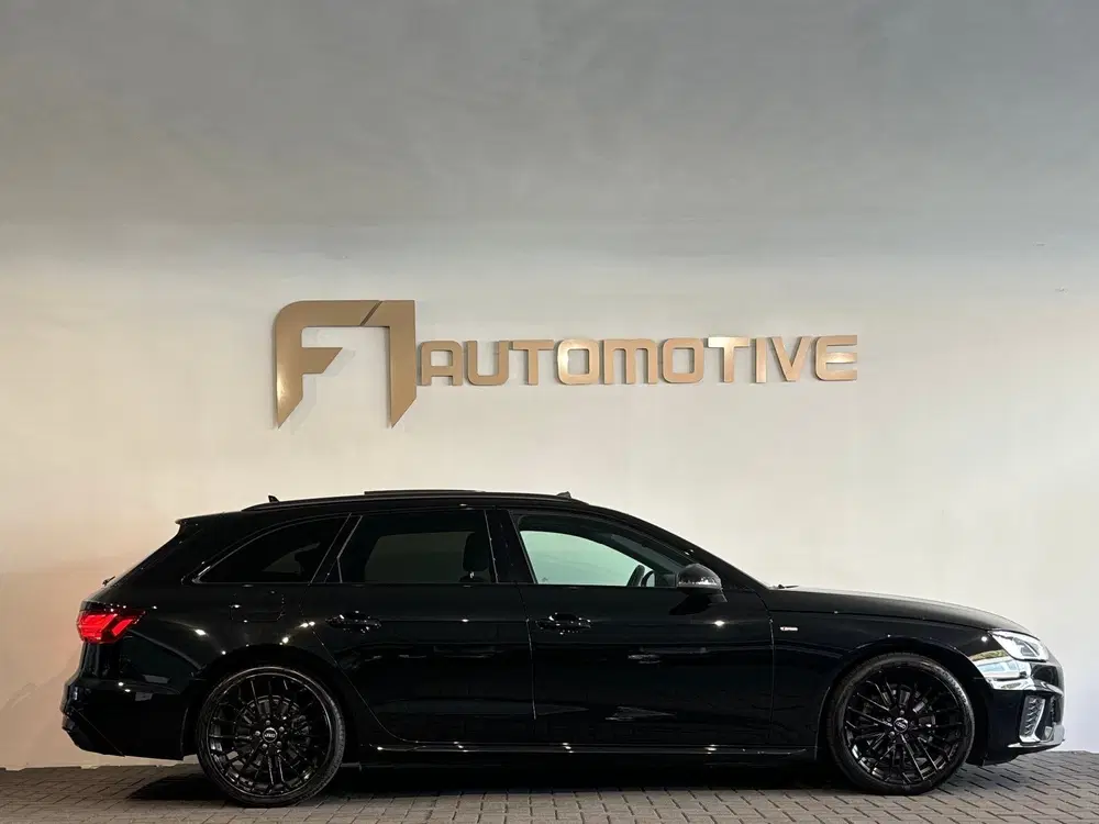Audi A4 35 TFSI S Line Pano uit 2022, foto 7