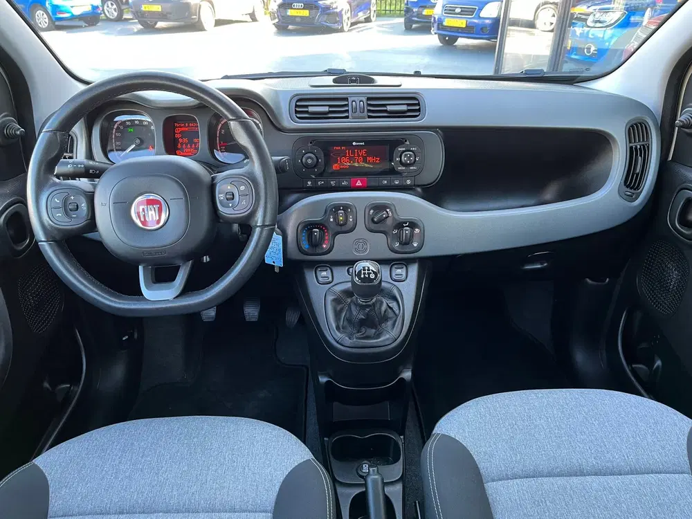 Fiat Panda 1.2 Lounge AIRCO HOGE INSTAP uit 2019, foto 15