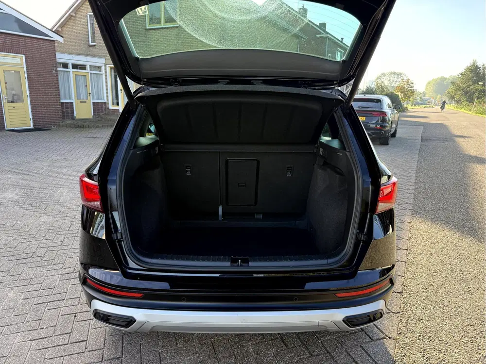 SEAT Ateca 1.5 TSI Xperience Business Intense Panoram uit 2022, foto 15