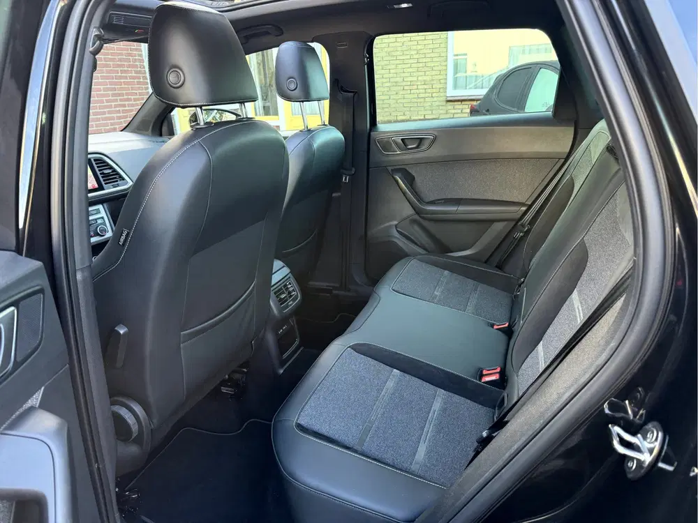 SEAT Ateca 1.5 TSI Xperience Business Intense Panoram uit 2022, foto 5
