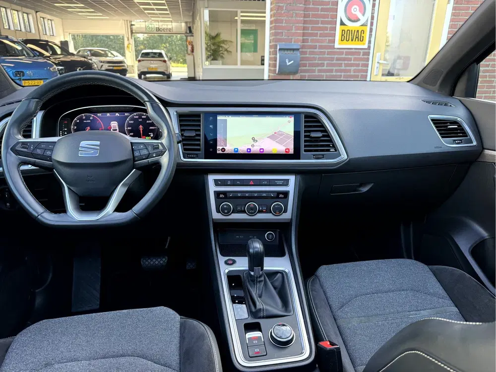 SEAT Ateca 1.5 TSI Xperience Business Intense Panoram uit 2022, foto 6