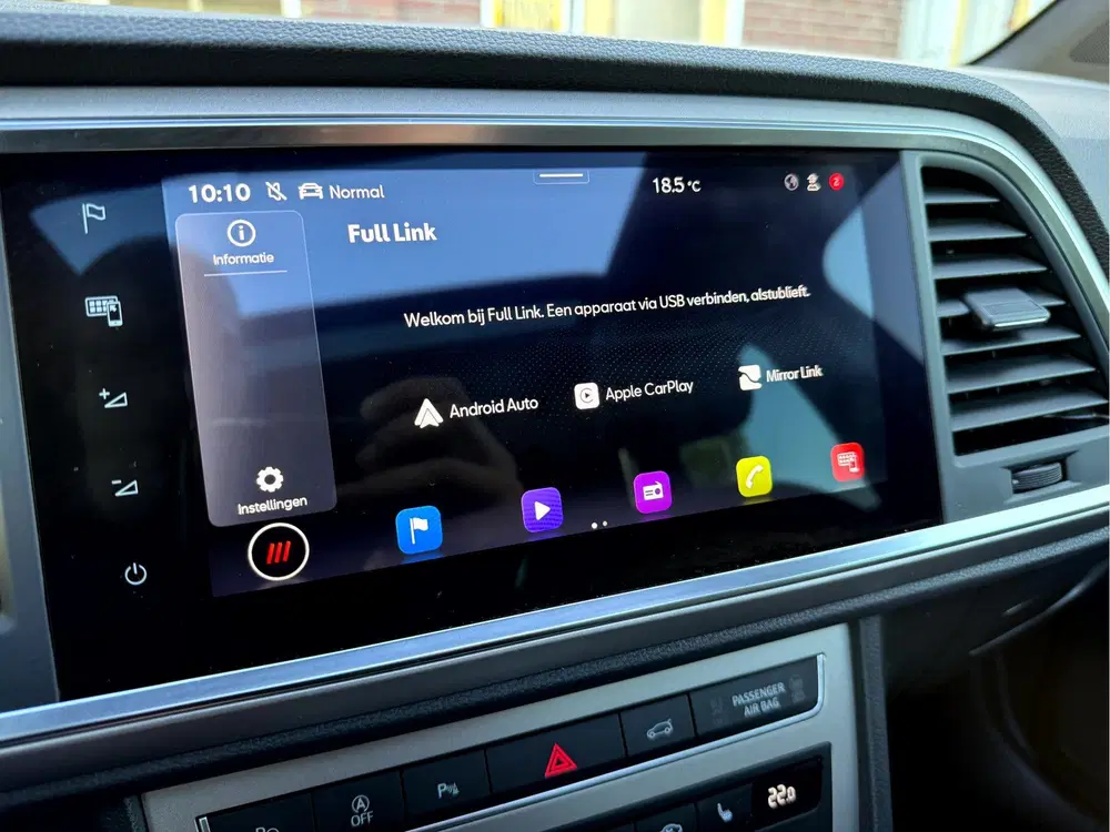 SEAT Ateca 1.5 TSI Xperience Business Intense Panoram uit 2022, foto 9