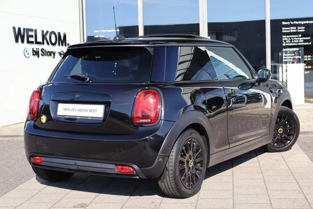 Mini Electric Classic uit 2022, foto 11